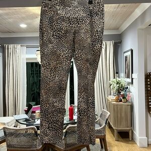 Chicos Animal print pants size 1.5 chicos sizing